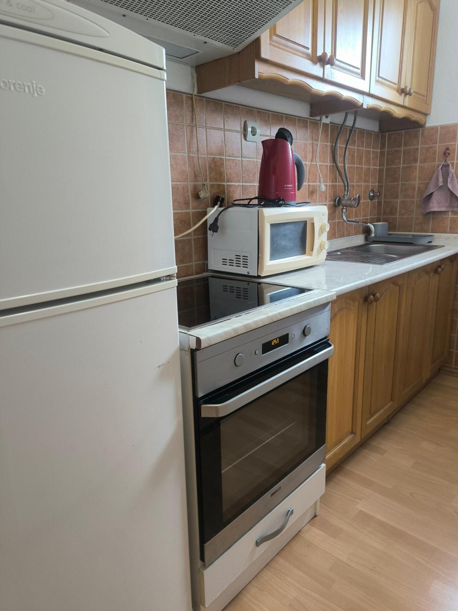 Trosoban Stan U Zenici Apartment Zenica Luaran gambar