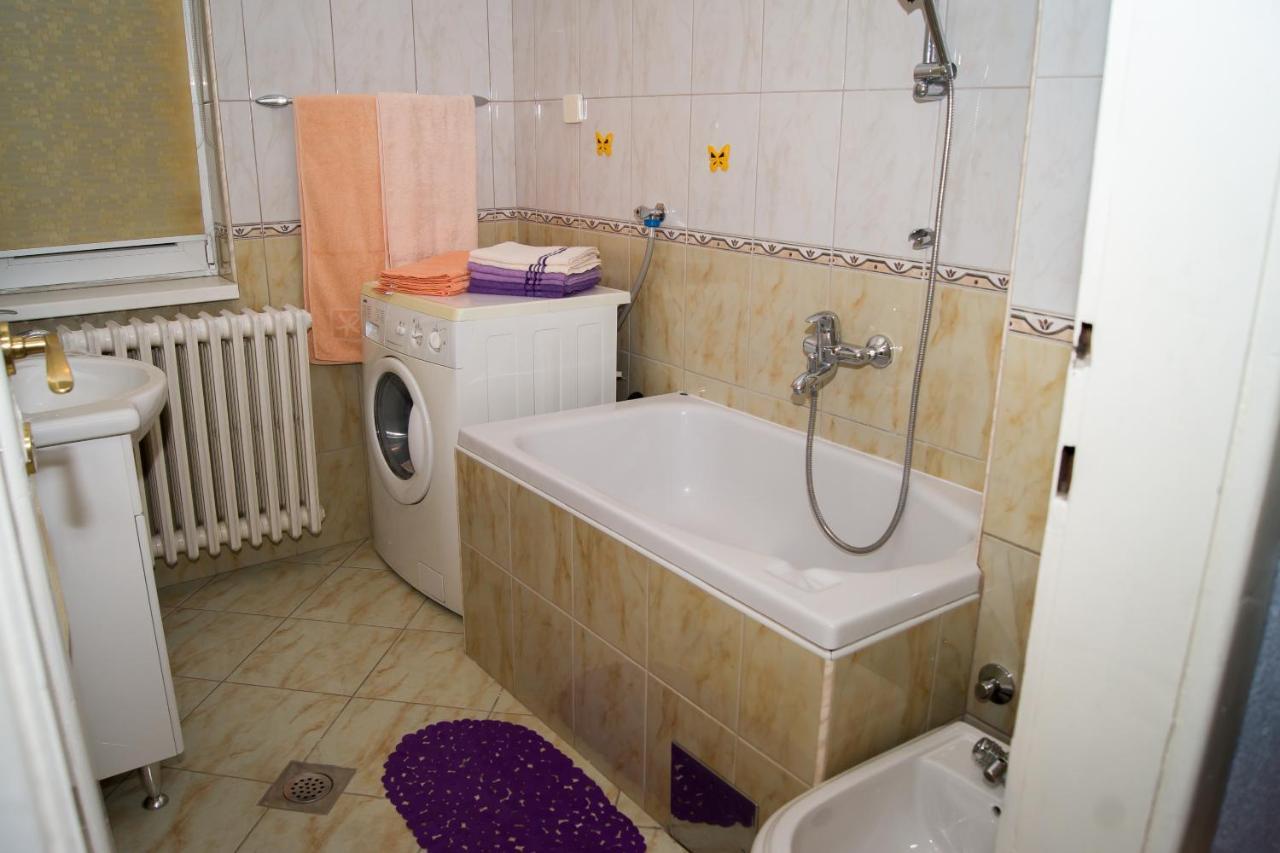 Trosoban Stan U Zenici Apartment Zenica Luaran gambar