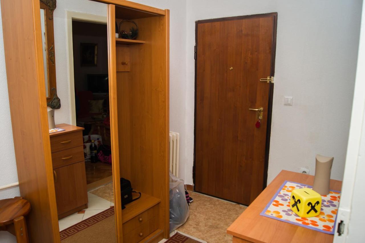 Trosoban Stan U Zenici Apartment Zenica Luaran gambar