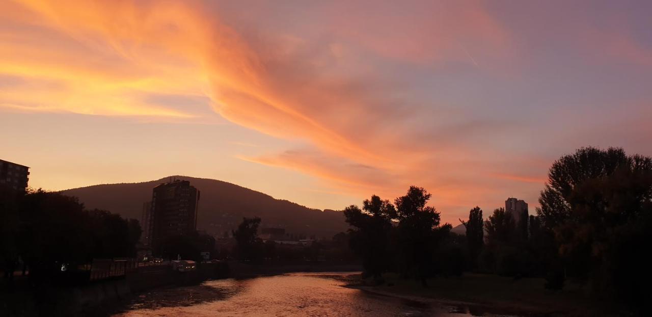 Trosoban Stan U Zenici Apartment Zenica Luaran gambar